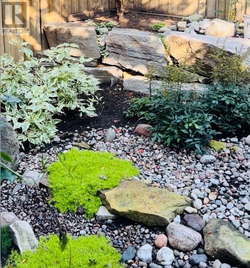 279 CURRELL AVENUE Image 27