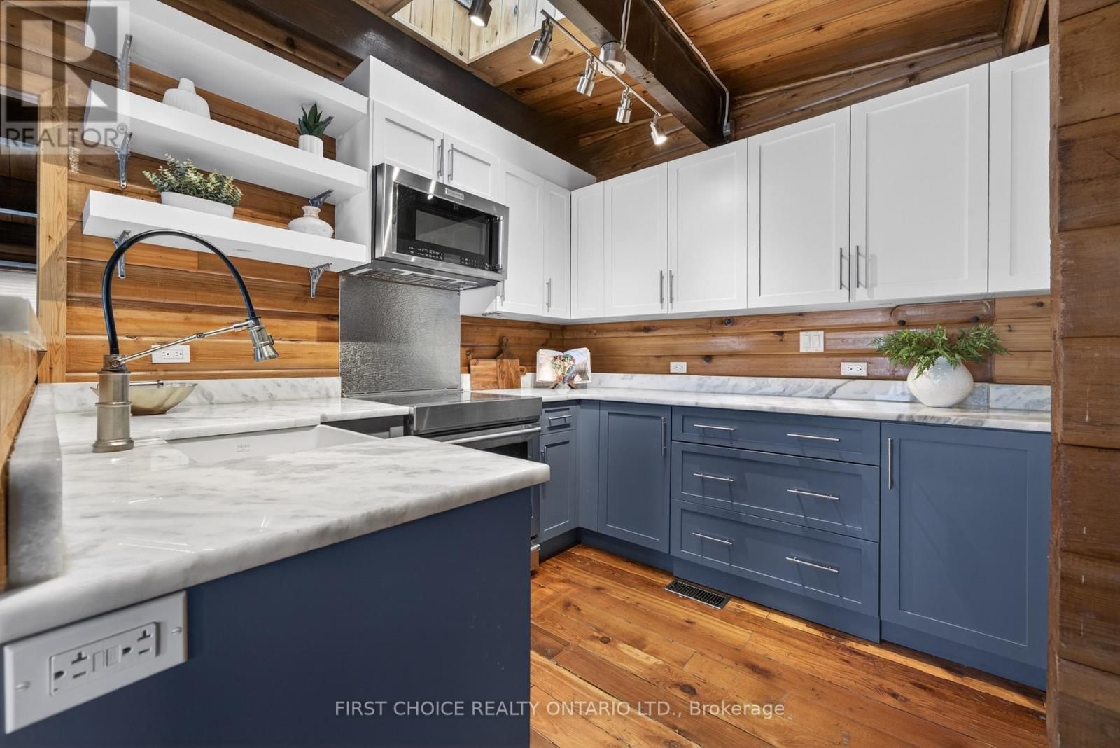 2890 BARLOW CRESCENT Image 15