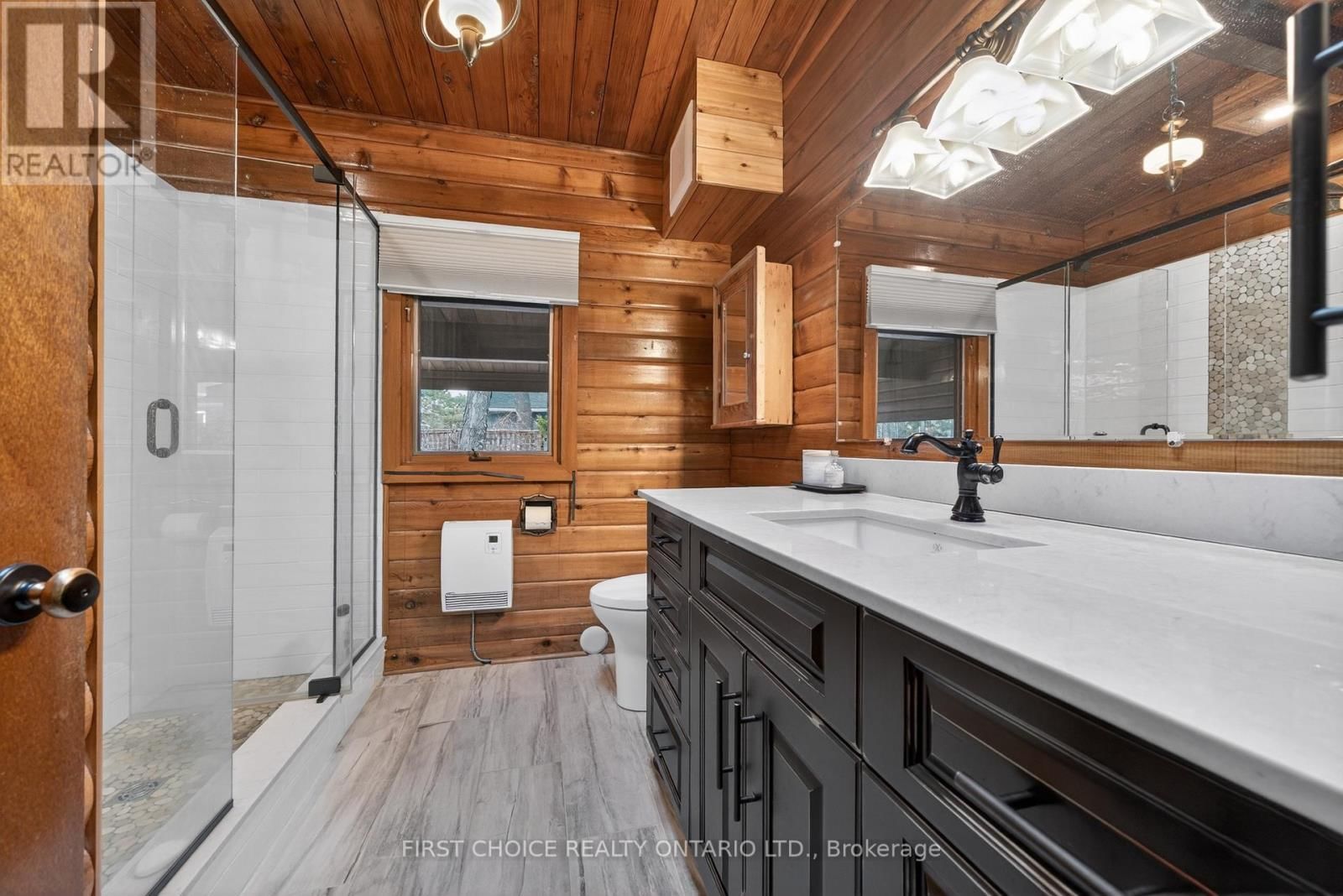 2890 BARLOW CRESCENT Image 27