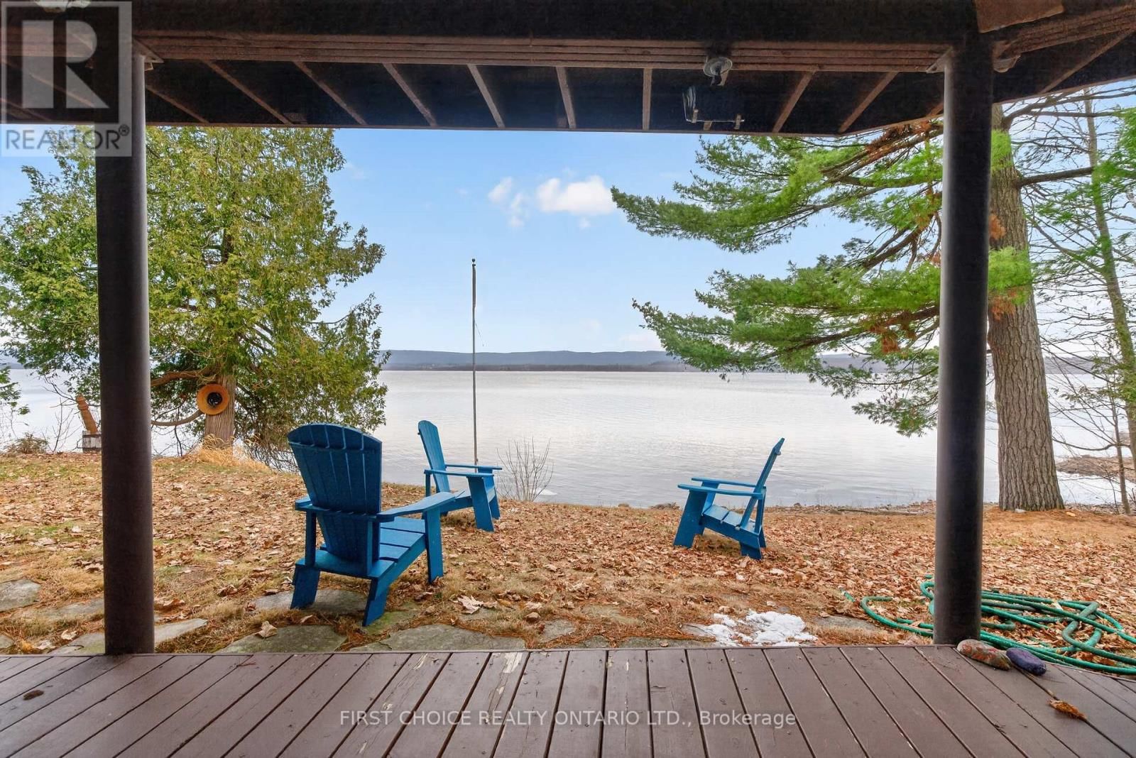 2890 BARLOW CRESCENT Image 6