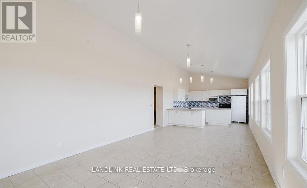 12933 GRAHAM ROAD Image 32