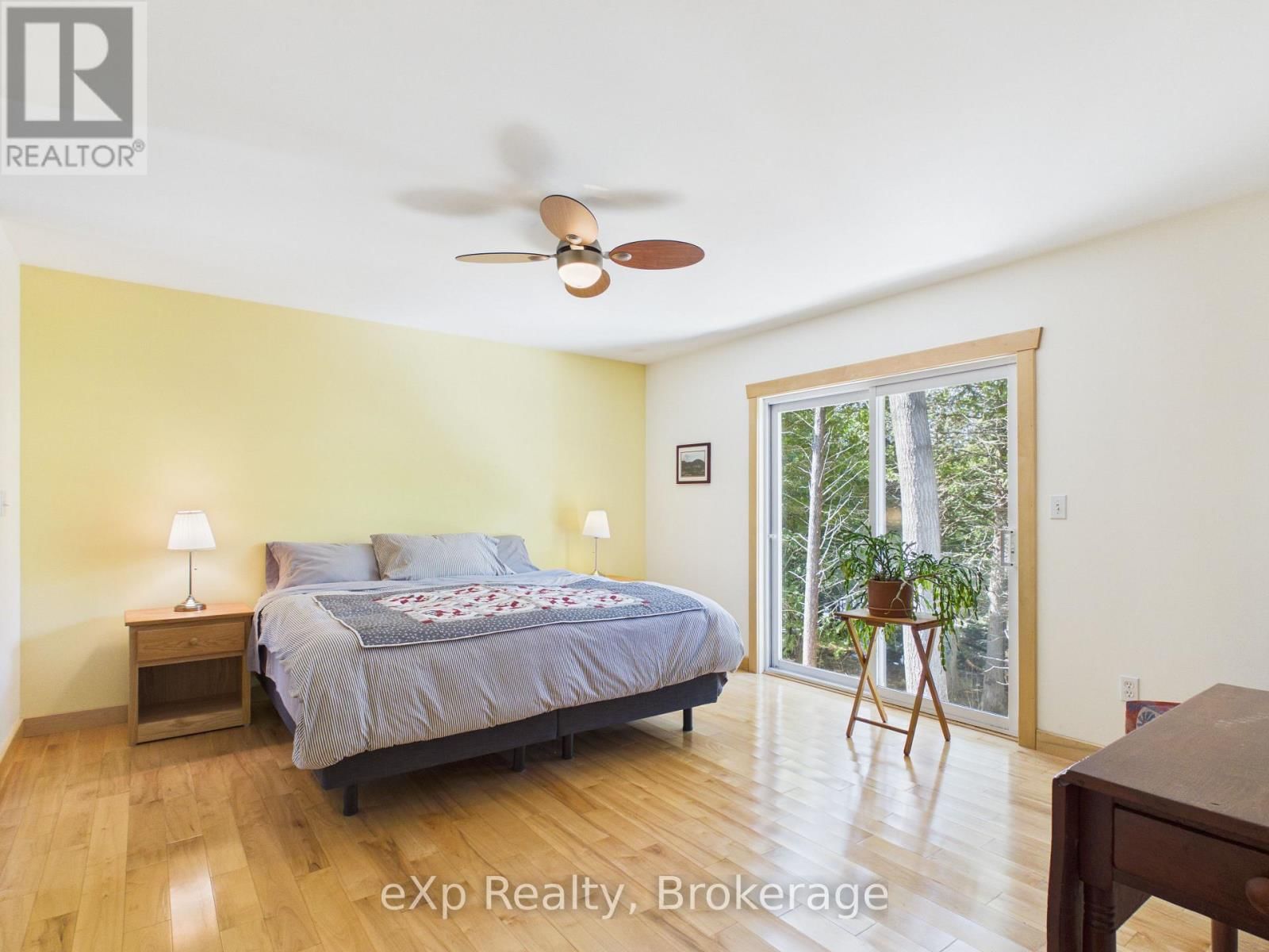 303709 SOUTH LINE Image 22