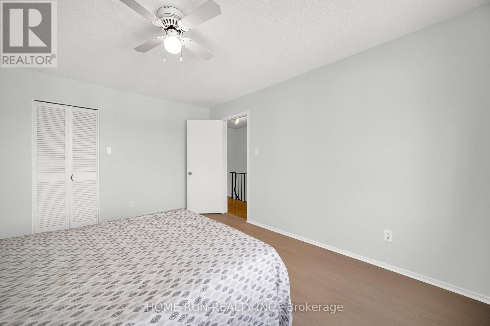 4 - 2111 MONTREAL ROAD Image 20