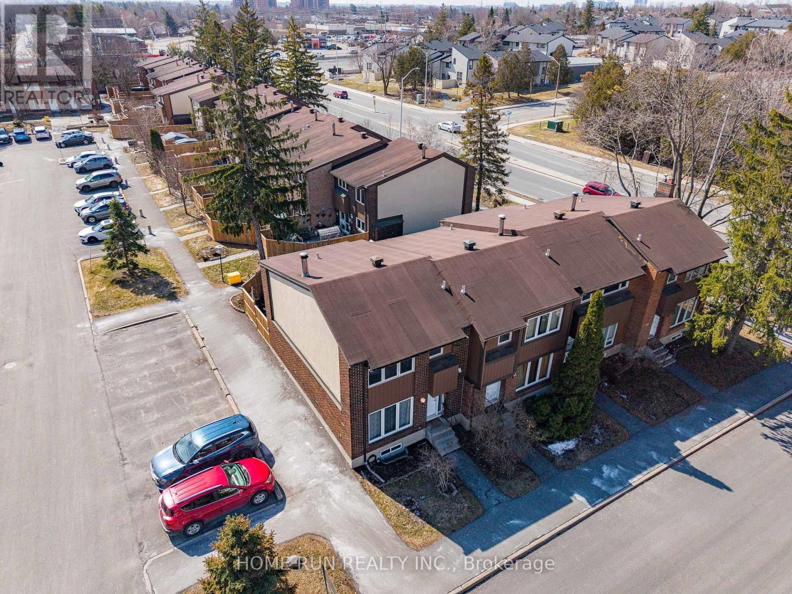 4 - 2111 MONTREAL ROAD Image 39