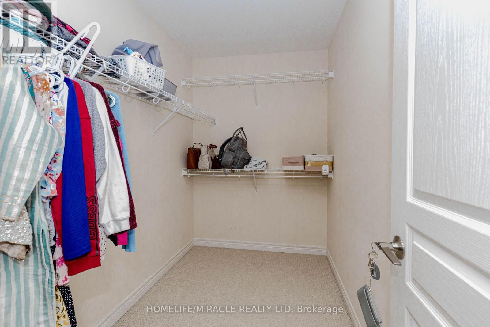 2 DOON CREEK STREET Image 27