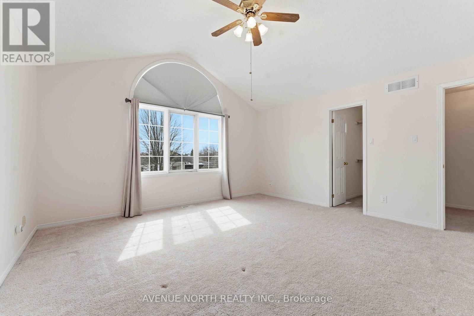 1838 MCCALLUM DRIVE Image 28