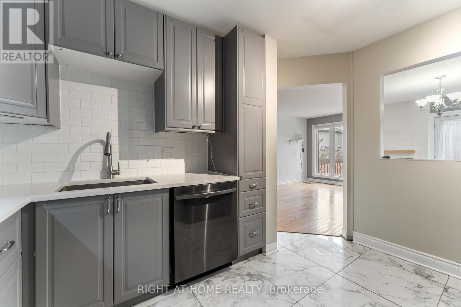 70 HALLEY STREET Image 10