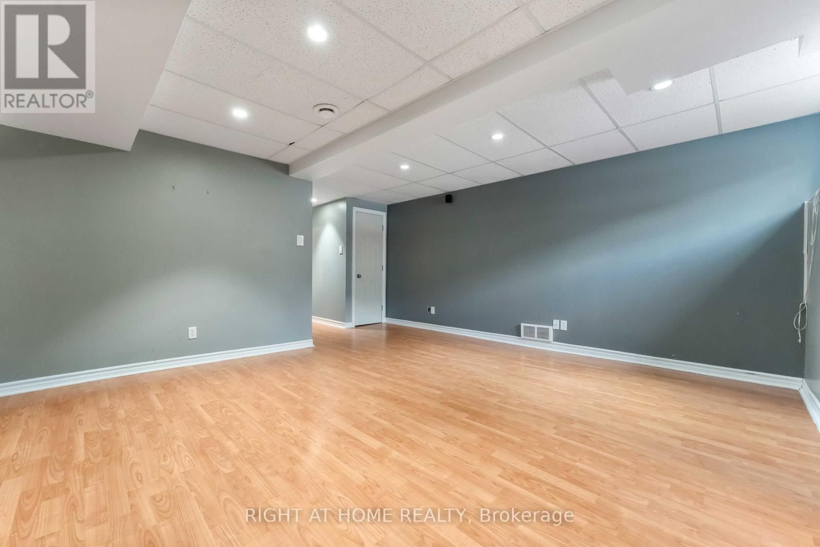 70 HALLEY STREET Image 27