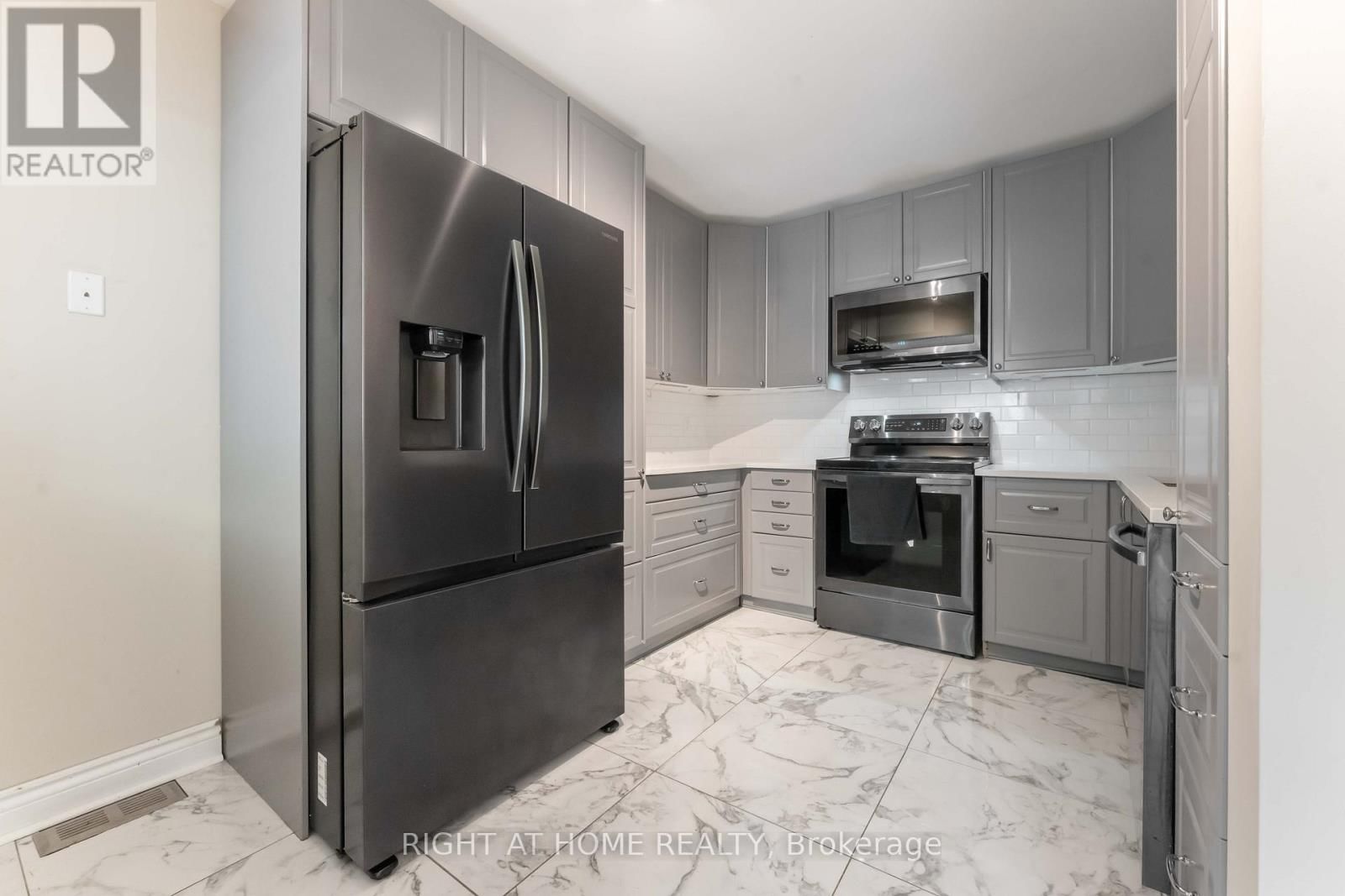 70 HALLEY STREET Image 9