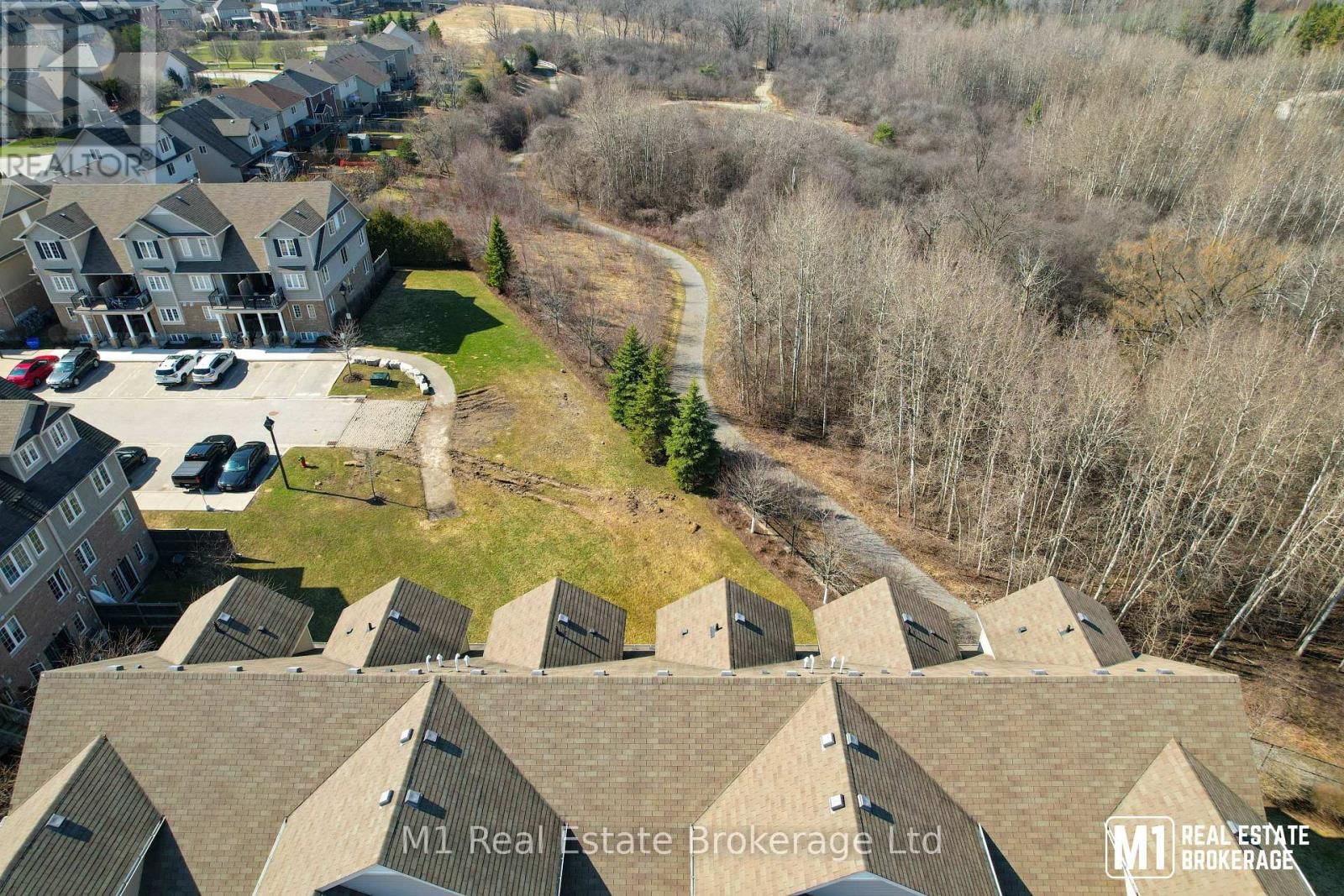 46B - 15 CARERE CRESCENT Image 36