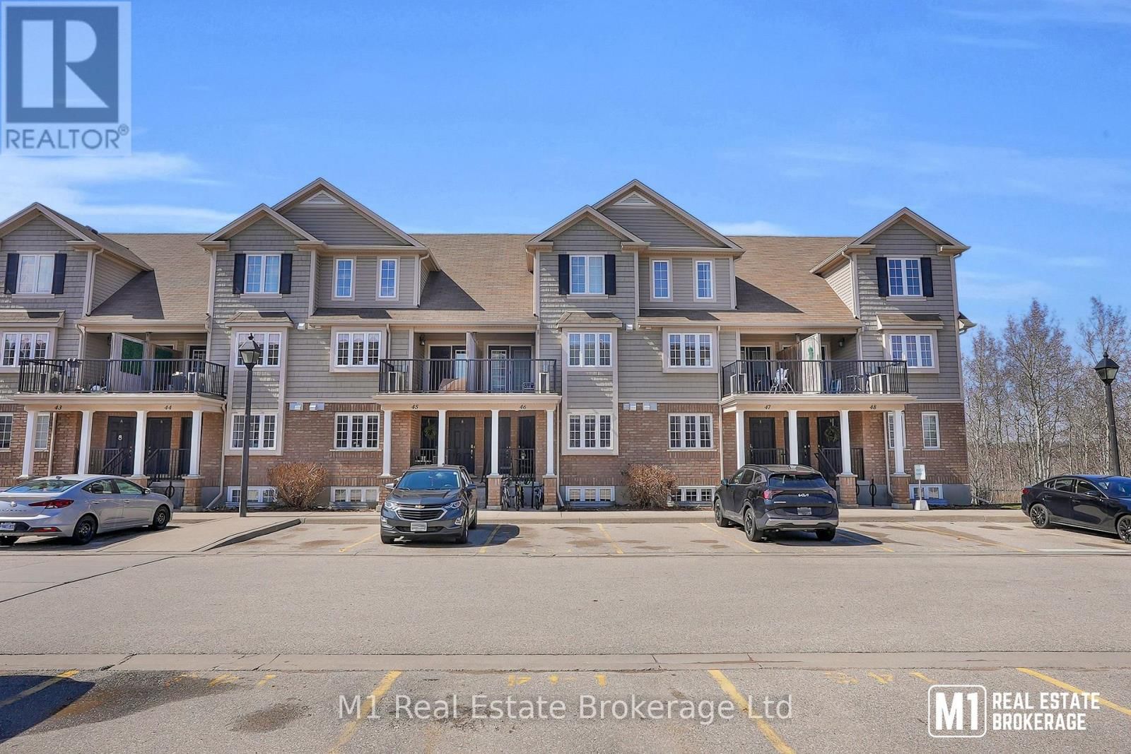 46B - 15 CARERE CRESCENT Image 39