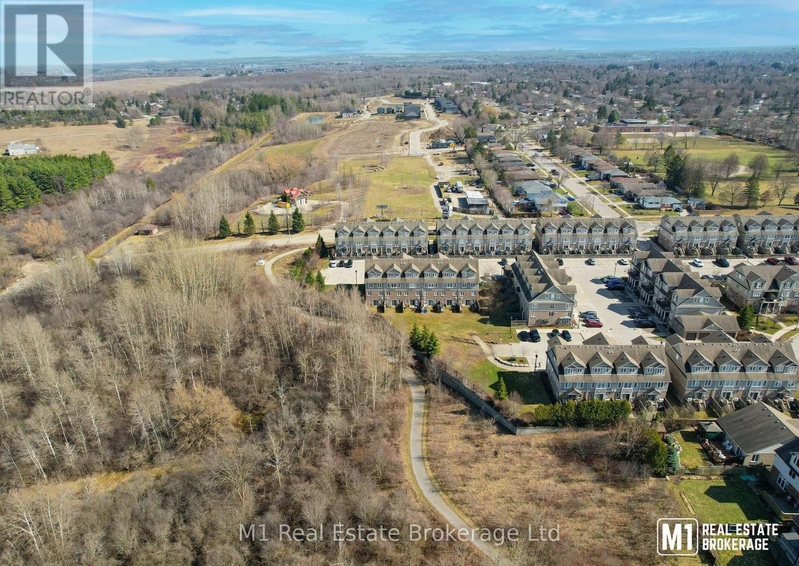 46B - 15 CARERE CRESCENT Image 40