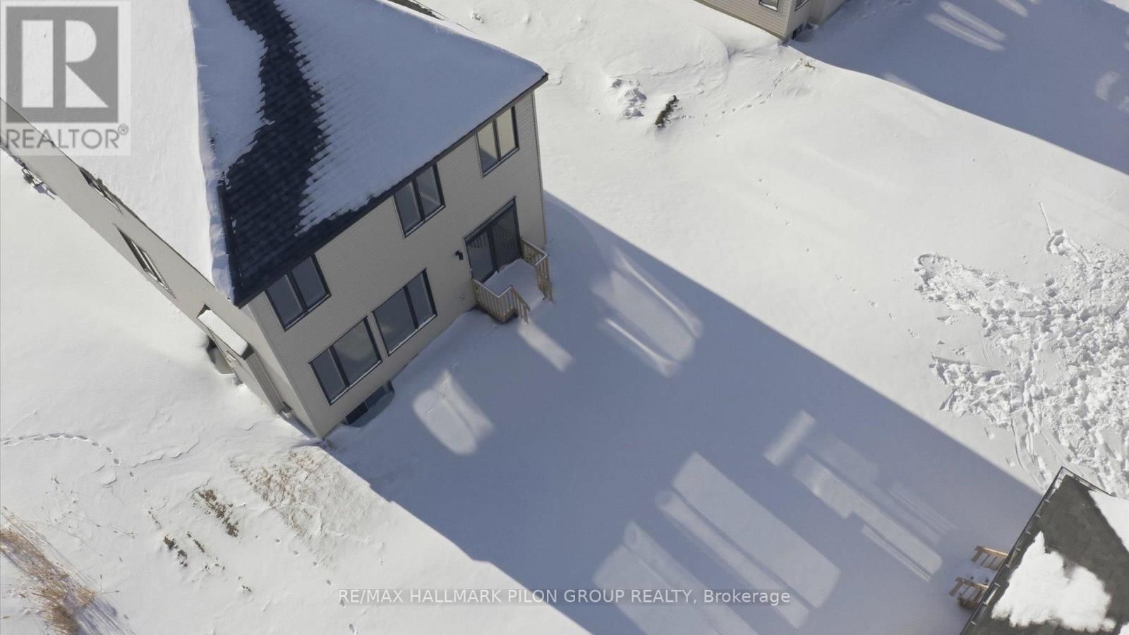 272 CORNICE STREET Image 20