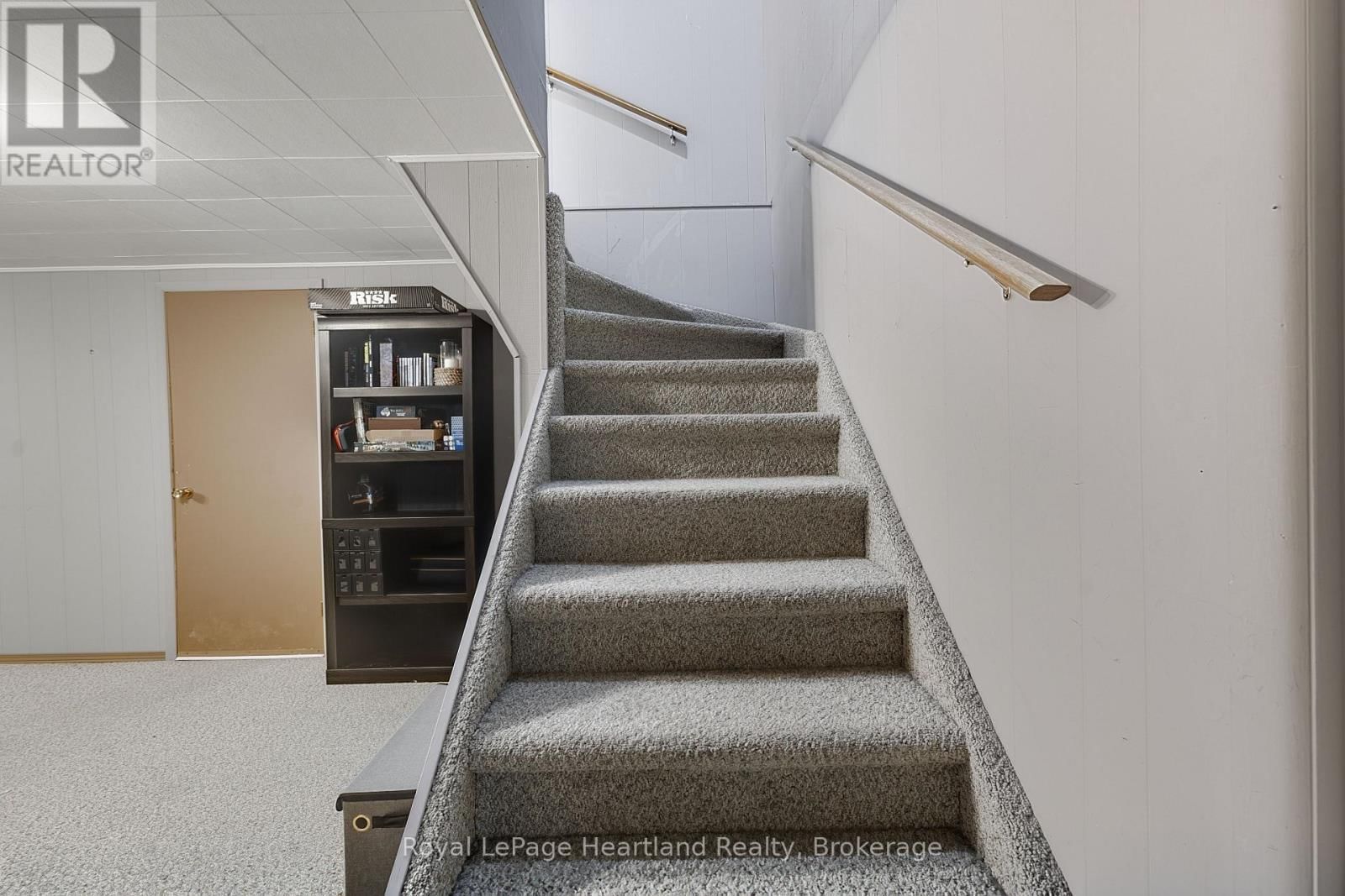 137 OXFORD STREET Image 20