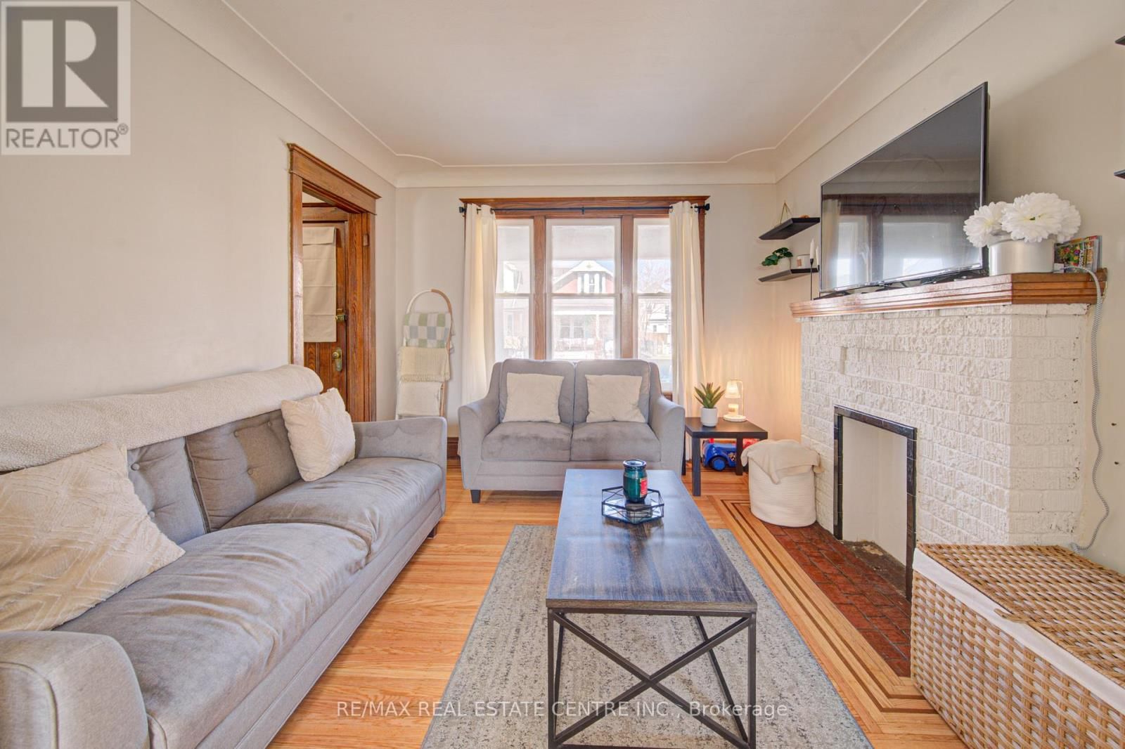 54 BELMONT AVENUE Image 20