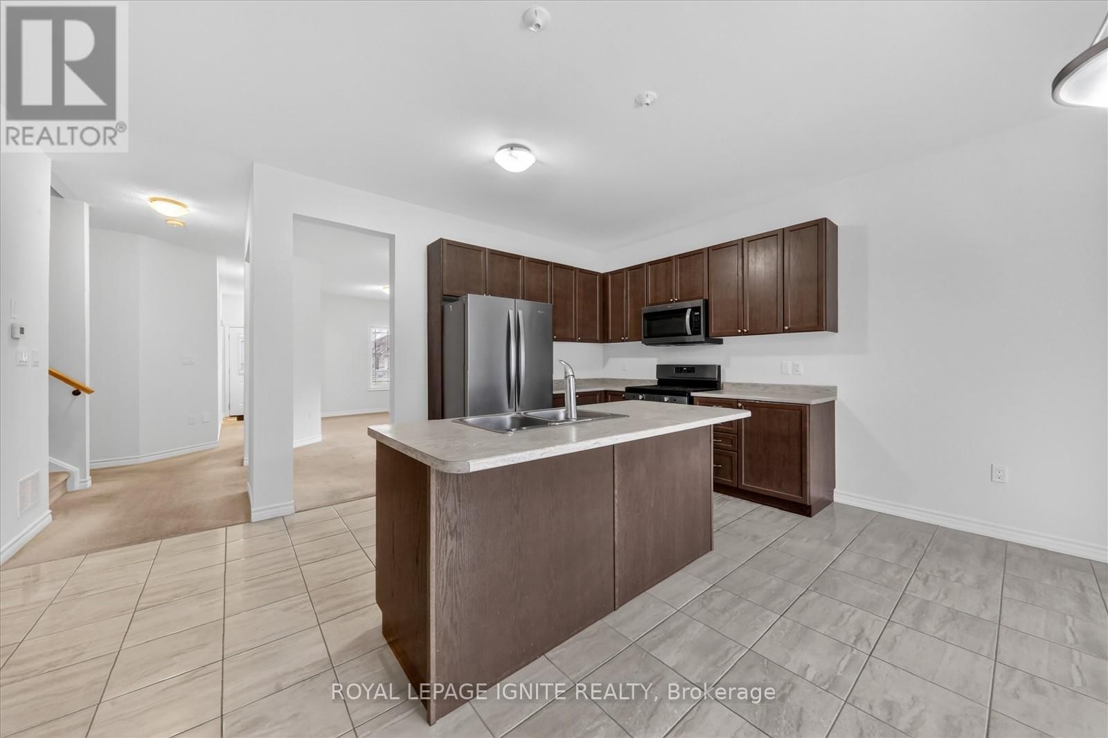 32 LORDS DRIVE Image 11