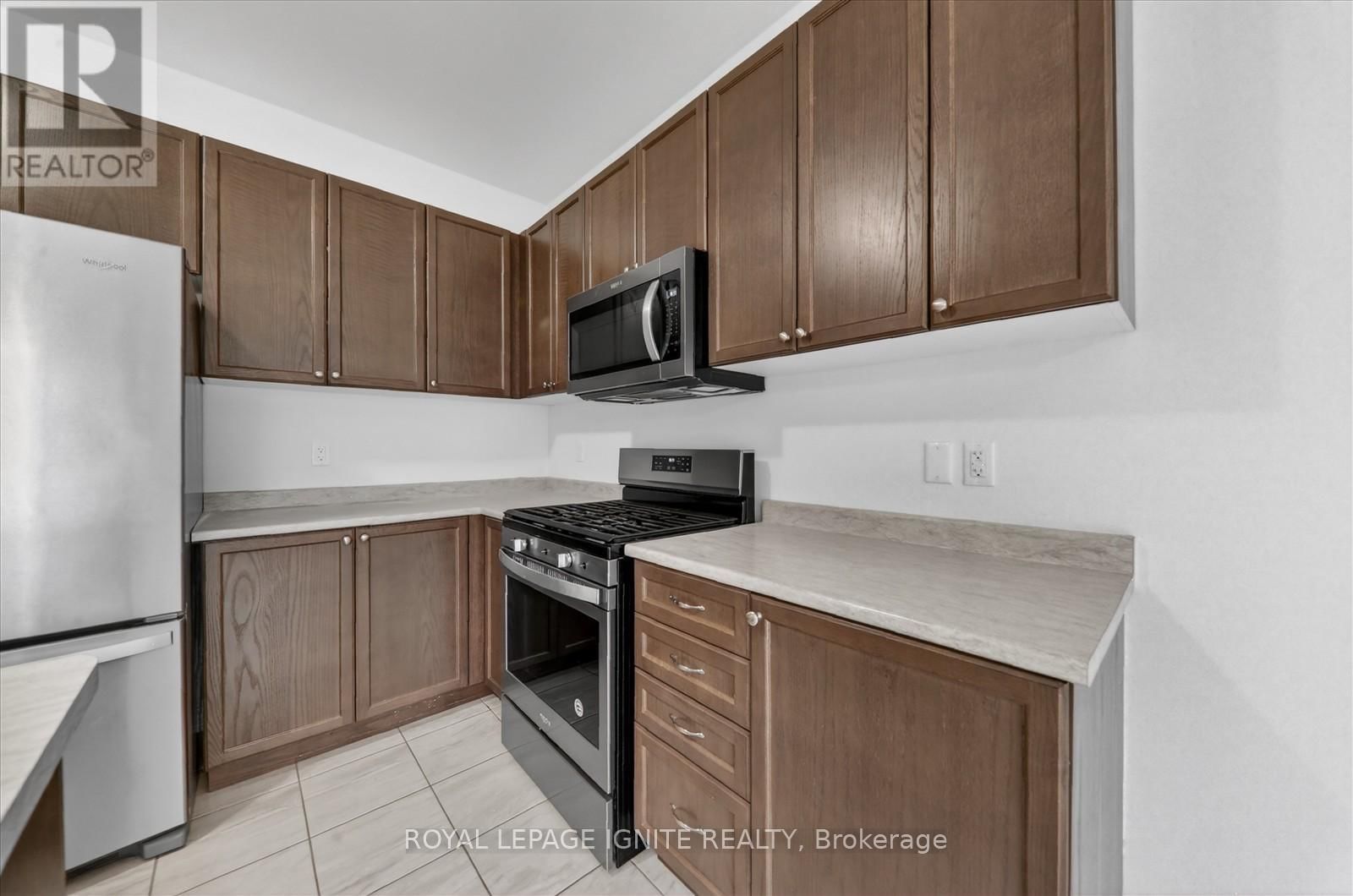 32 LORDS DRIVE Image 12