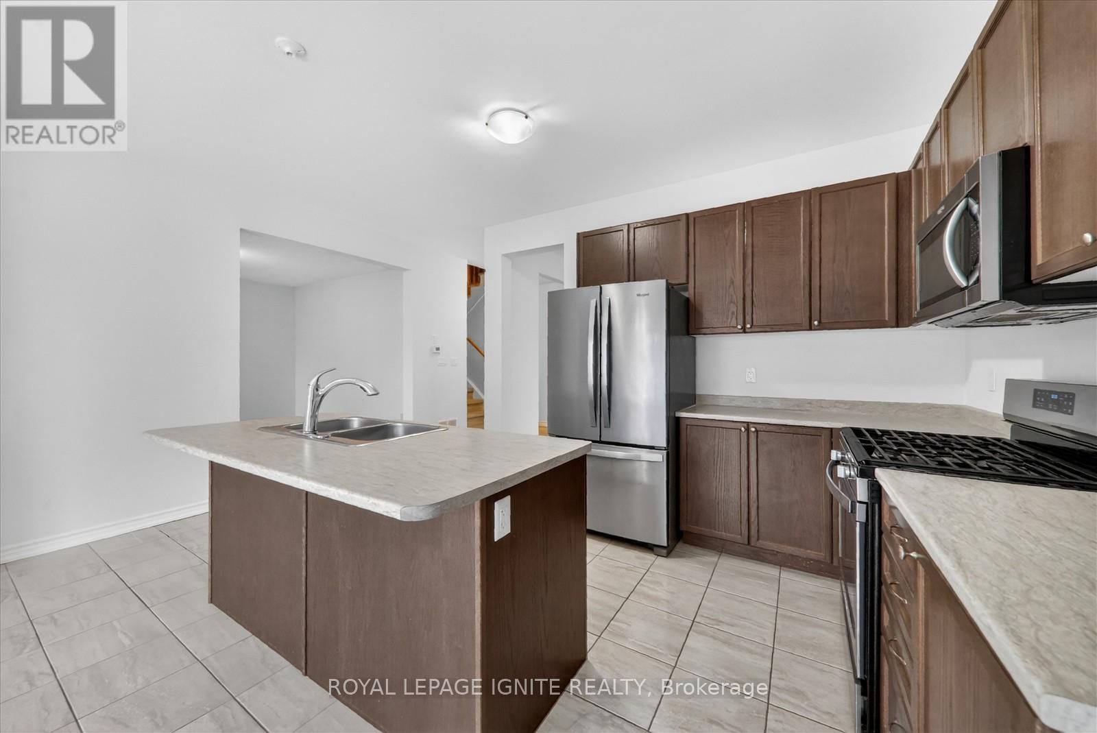 32 LORDS DRIVE Image 13