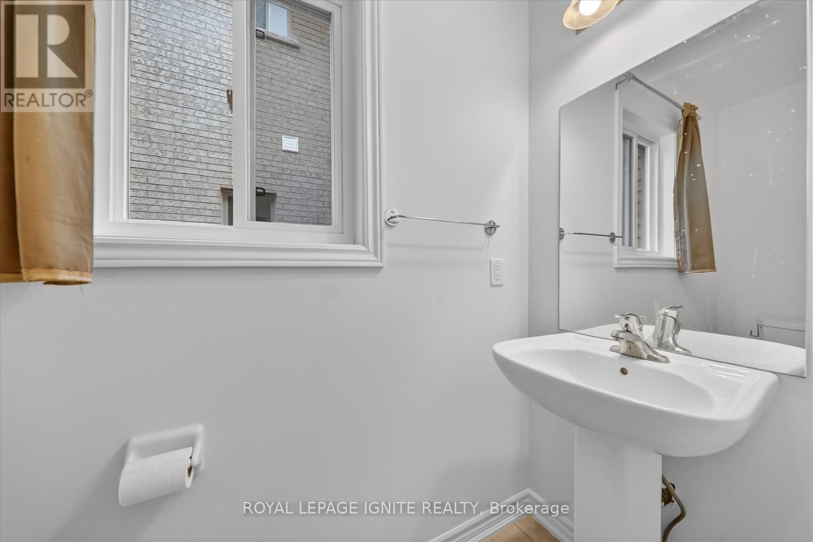 32 LORDS DRIVE Image 19