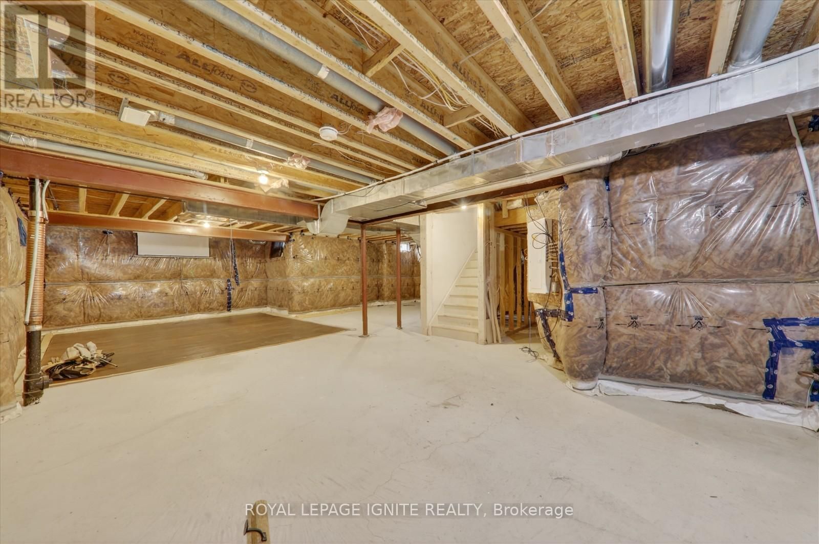 32 LORDS DRIVE Image 34