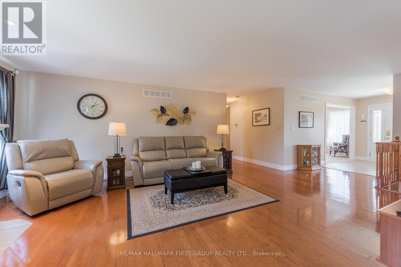 4 BLUEWATER AVENUE Image 8