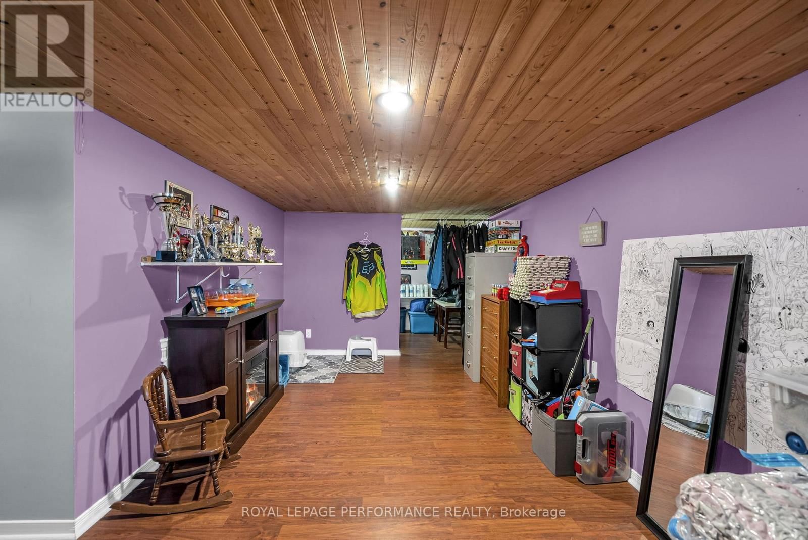 10 KING STREET Image 25