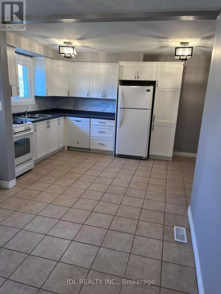 8110 CHIPPEWA ROAD EAST Image 4