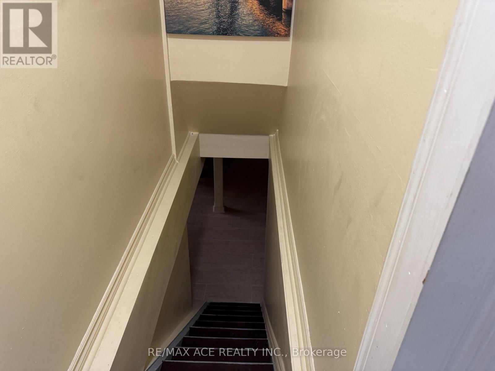 92 WARE STREET Image 20