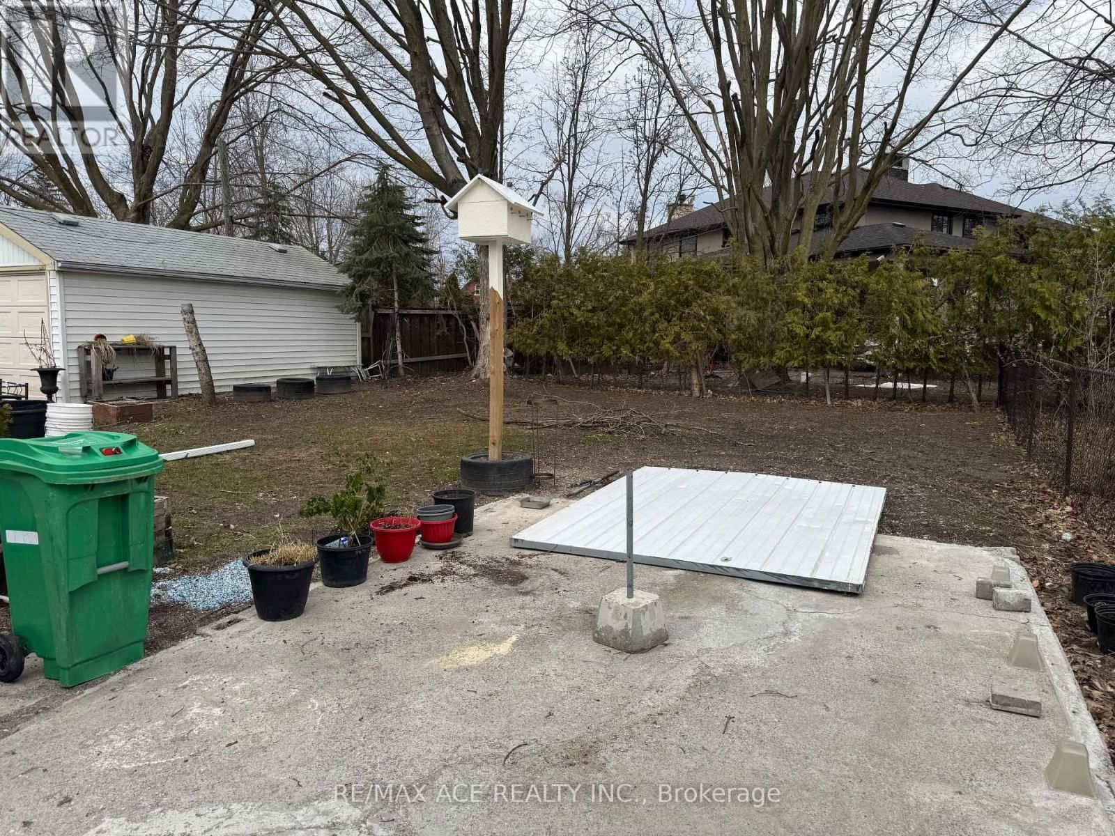 92 WARE STREET Image 35