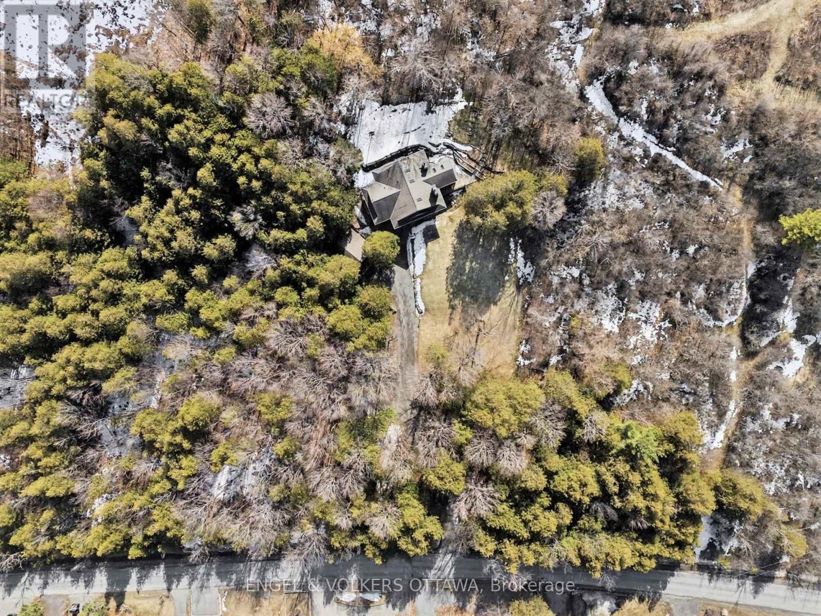 4637 NORTHWOODS DRIVE Image 39