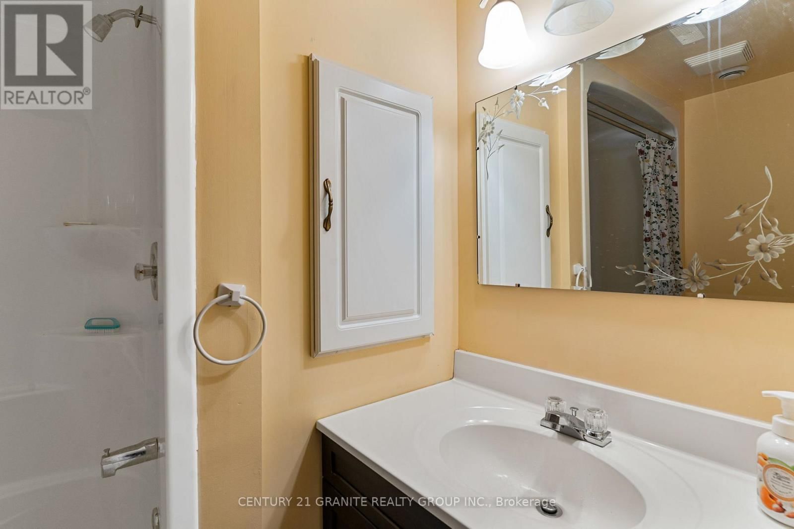 818 WILLIAMS LAKE ROAD Image 30