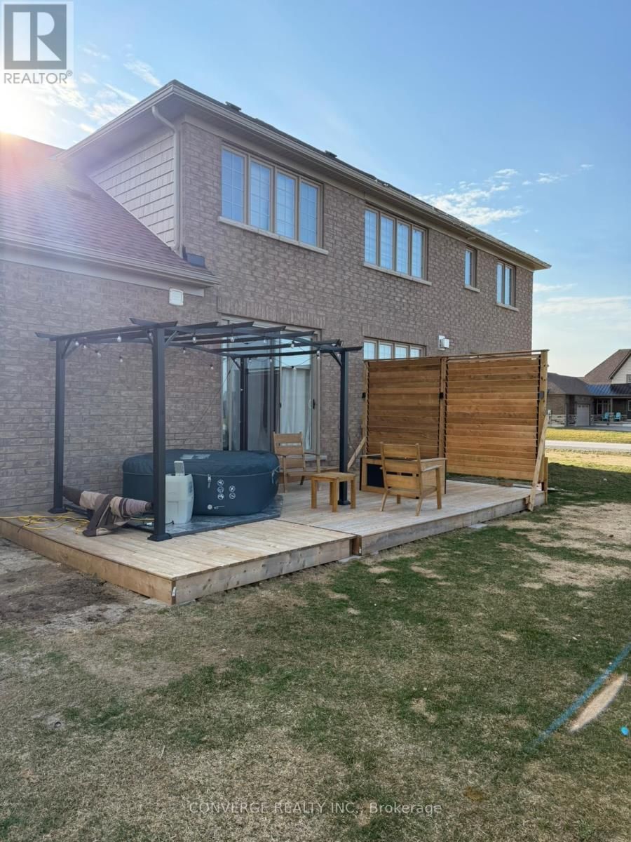 11 SKYVUE CRESCENT Image 21