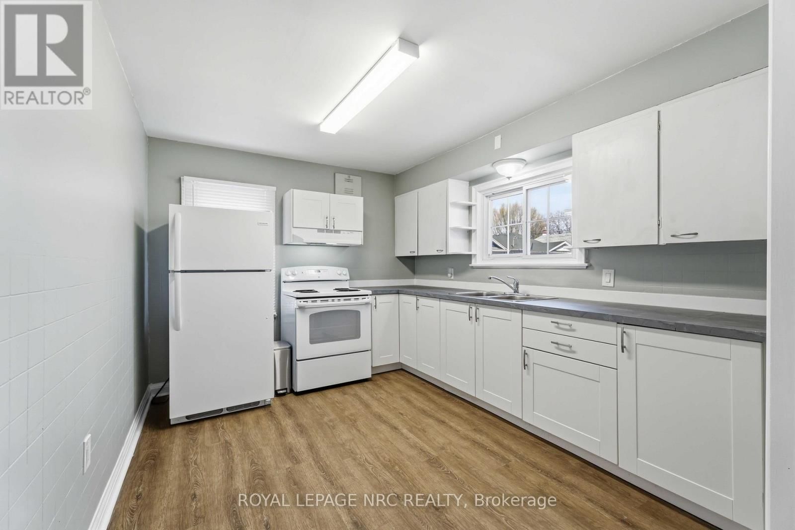 1 LINWOOD STREET Image 18