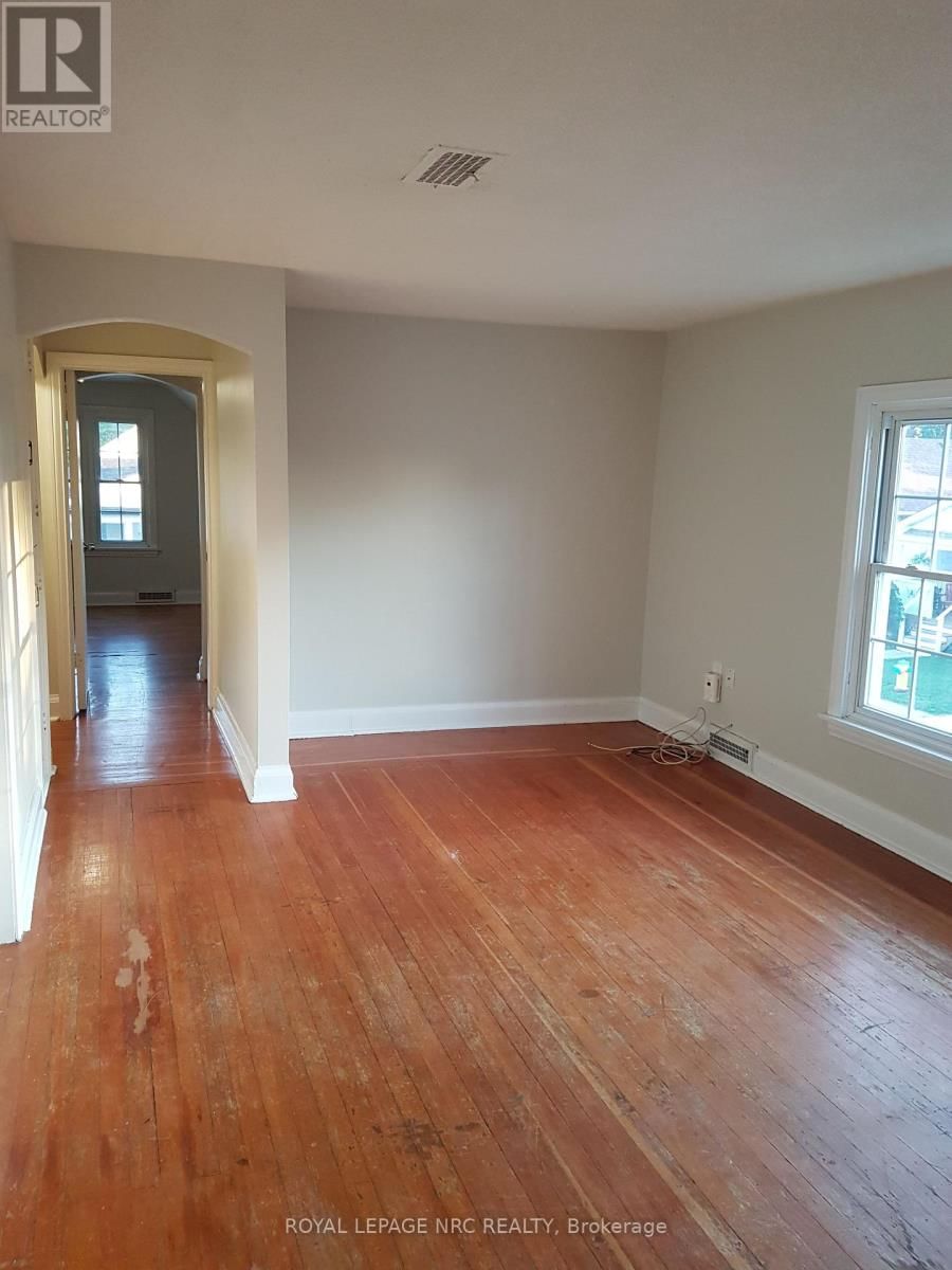 1 LINWOOD STREET Image 35