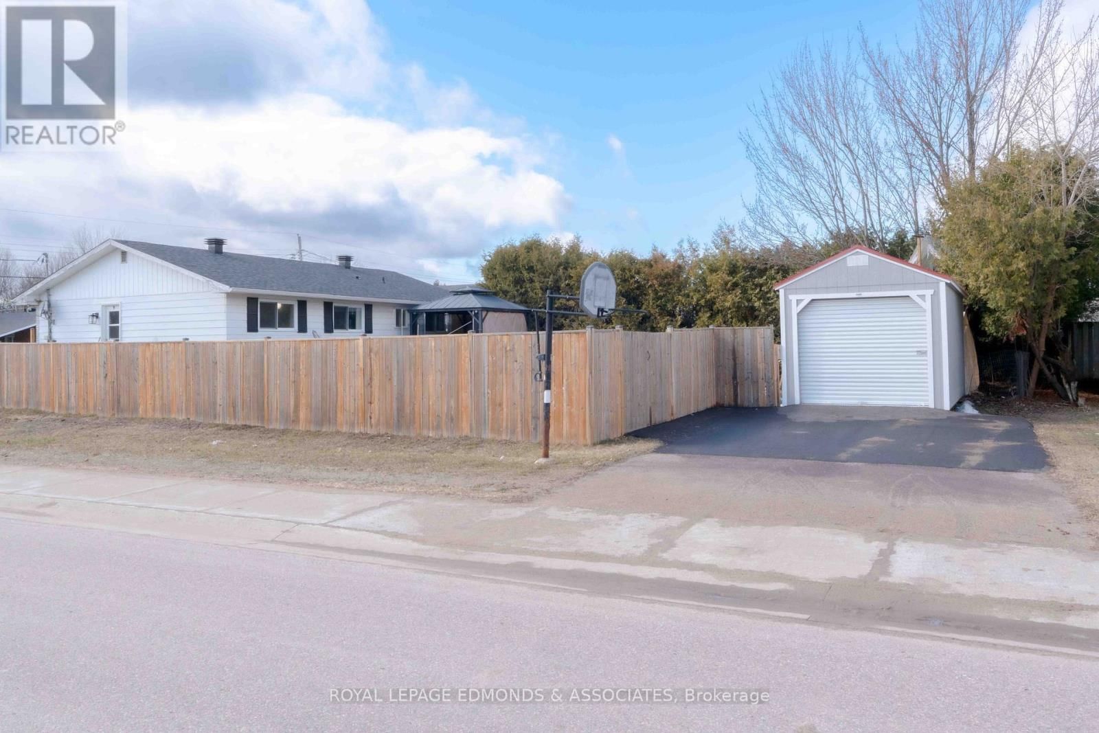 22 JOHN STREET Image 2