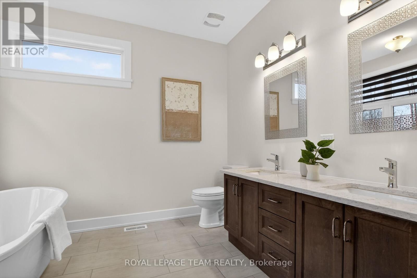 144 COUNTRY MEADOW DRIVE Image 25