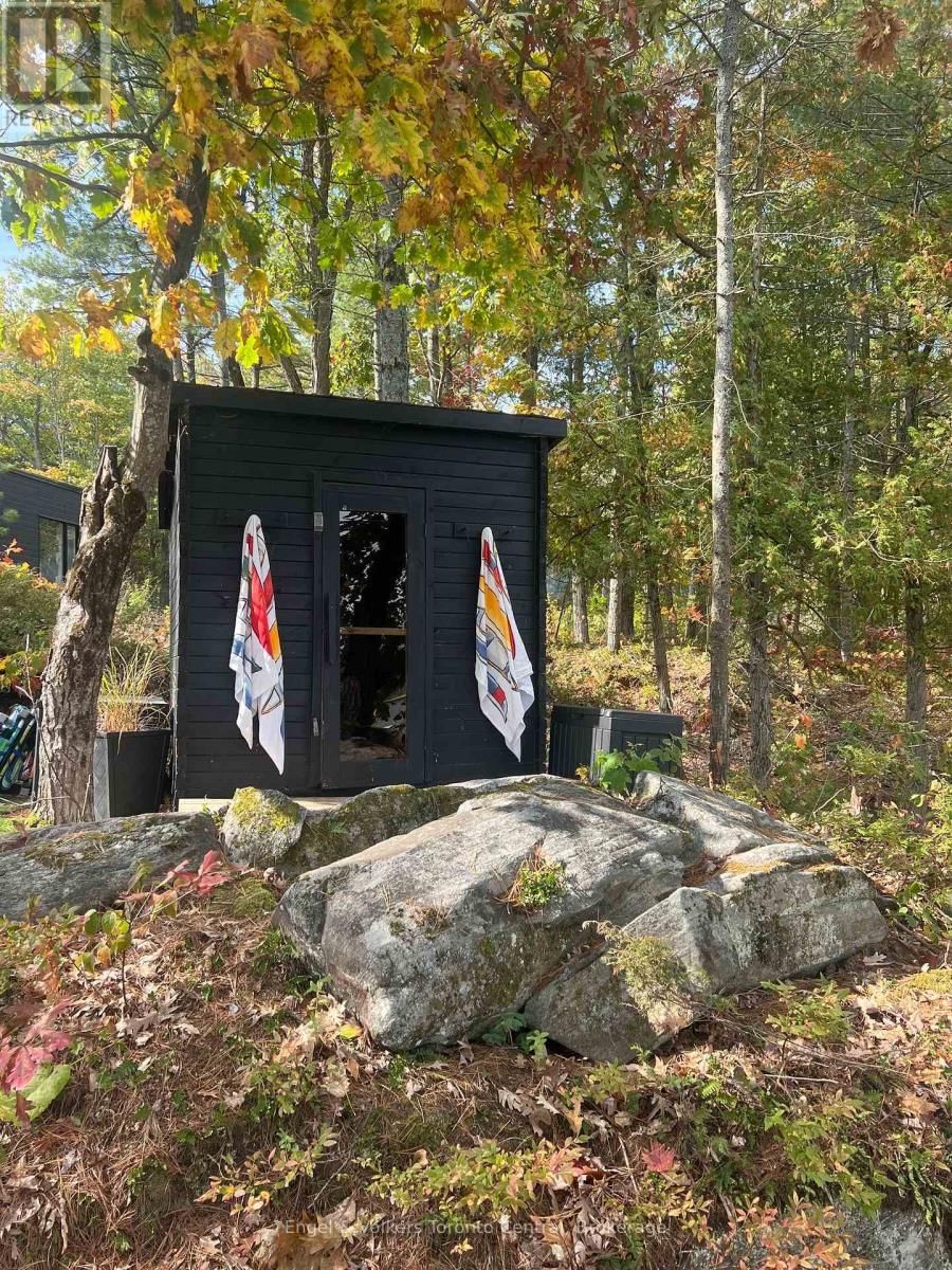 736 2190 ISLAND Image 28