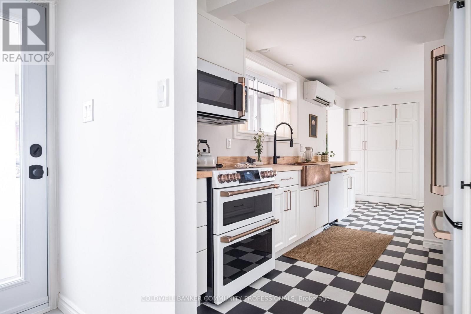 14 REGINALD STREET Image 20