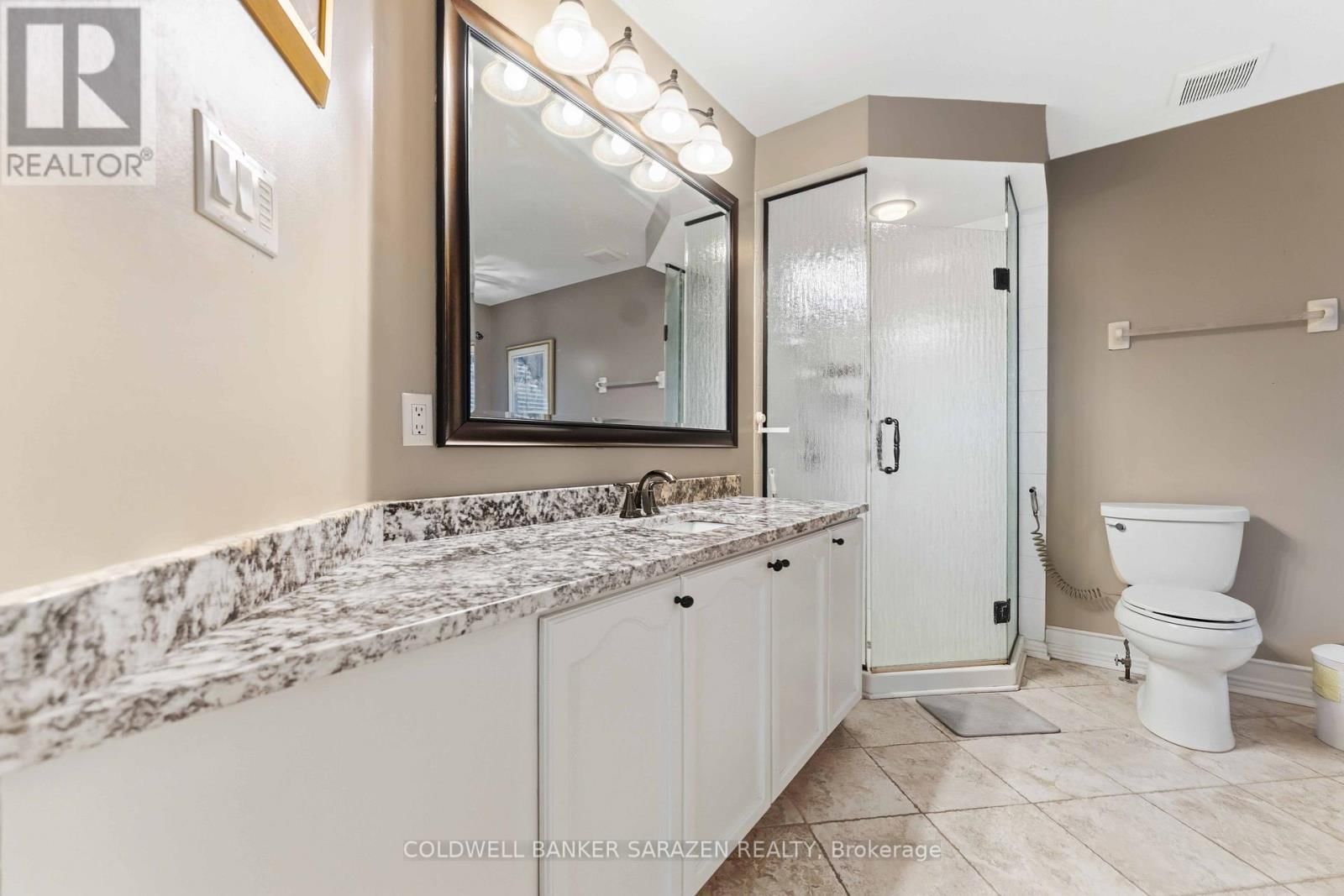 734 ROLLING RIVER CRESCENT Image 16