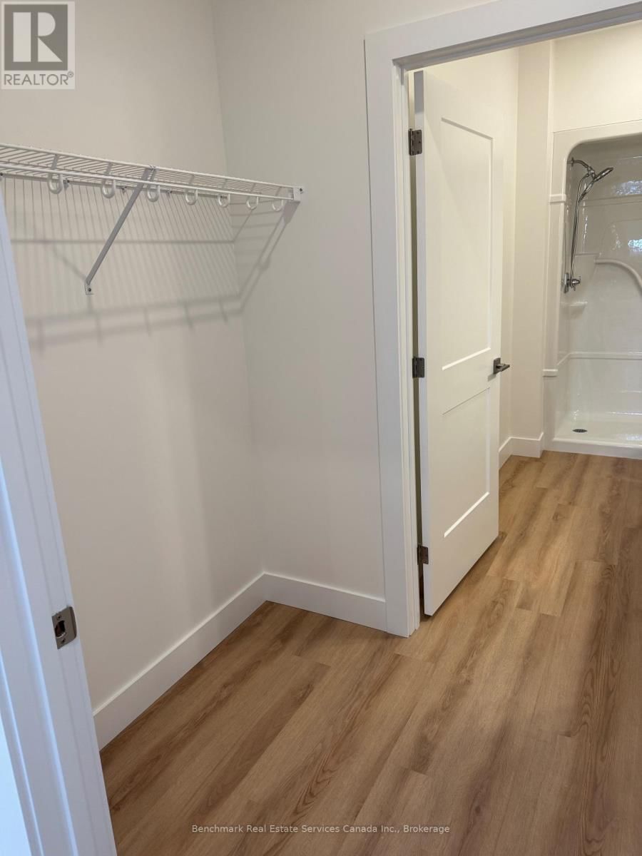 28 - 1182 QUEEN STREET Image 9