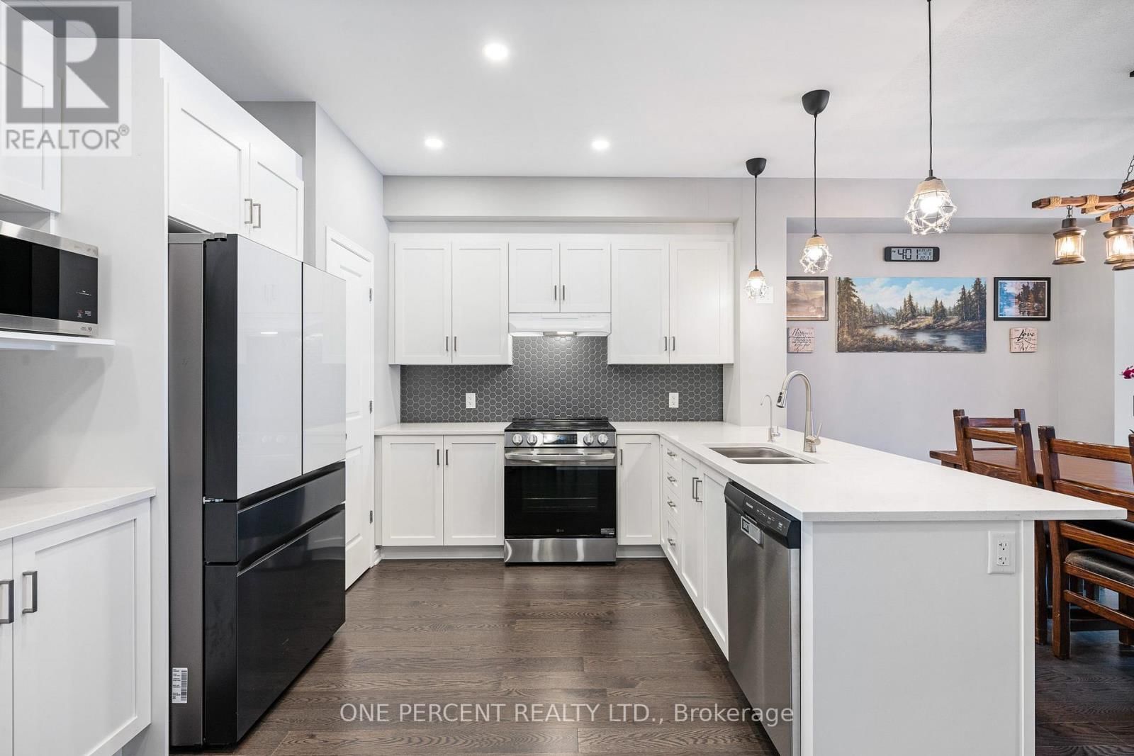 910 PASEANA PLACE Image 6