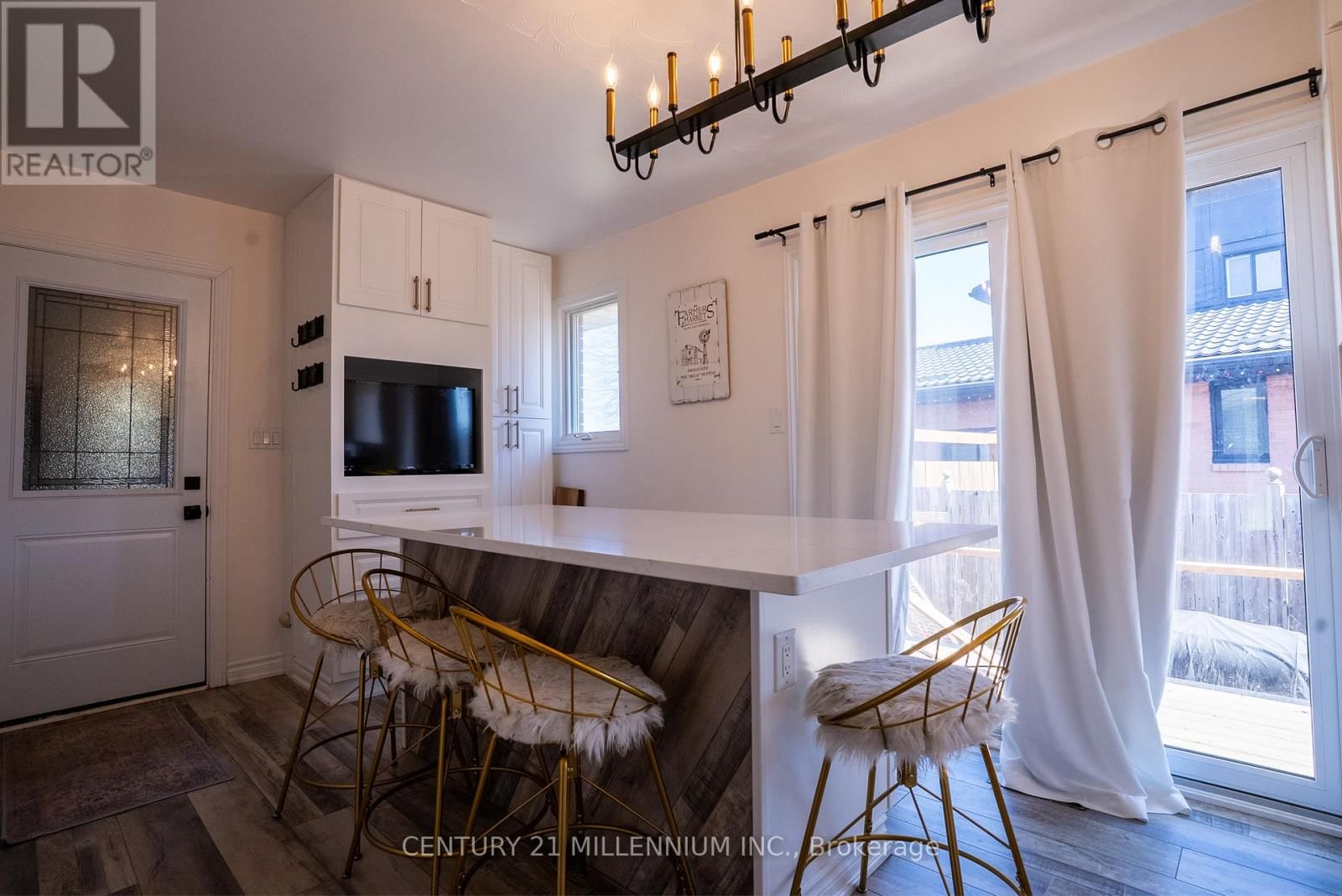 17 ROSS STREET Image 10