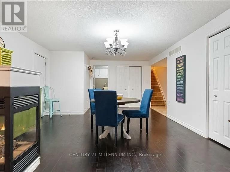 17 ROSS STREET Image 34