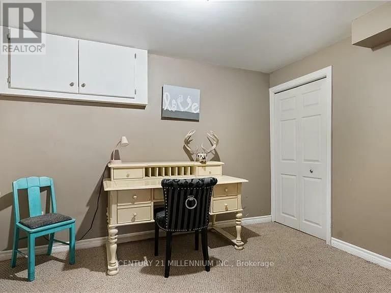 17 ROSS STREET Image 36