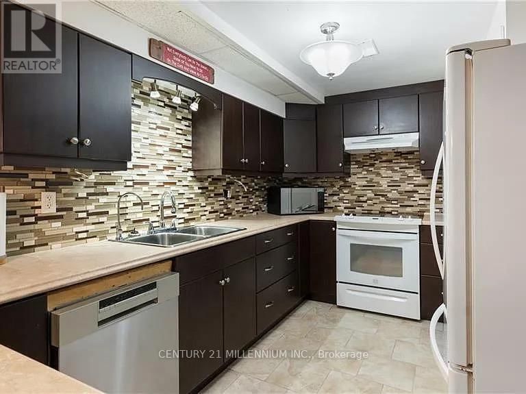 17 ROSS STREET Image 38