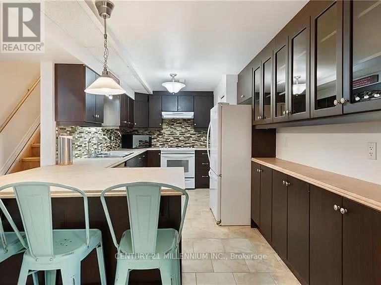 17 ROSS STREET Image 39