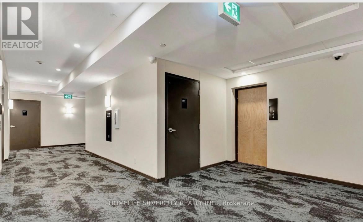 1003 - 104 GARMENT STREET Image 8