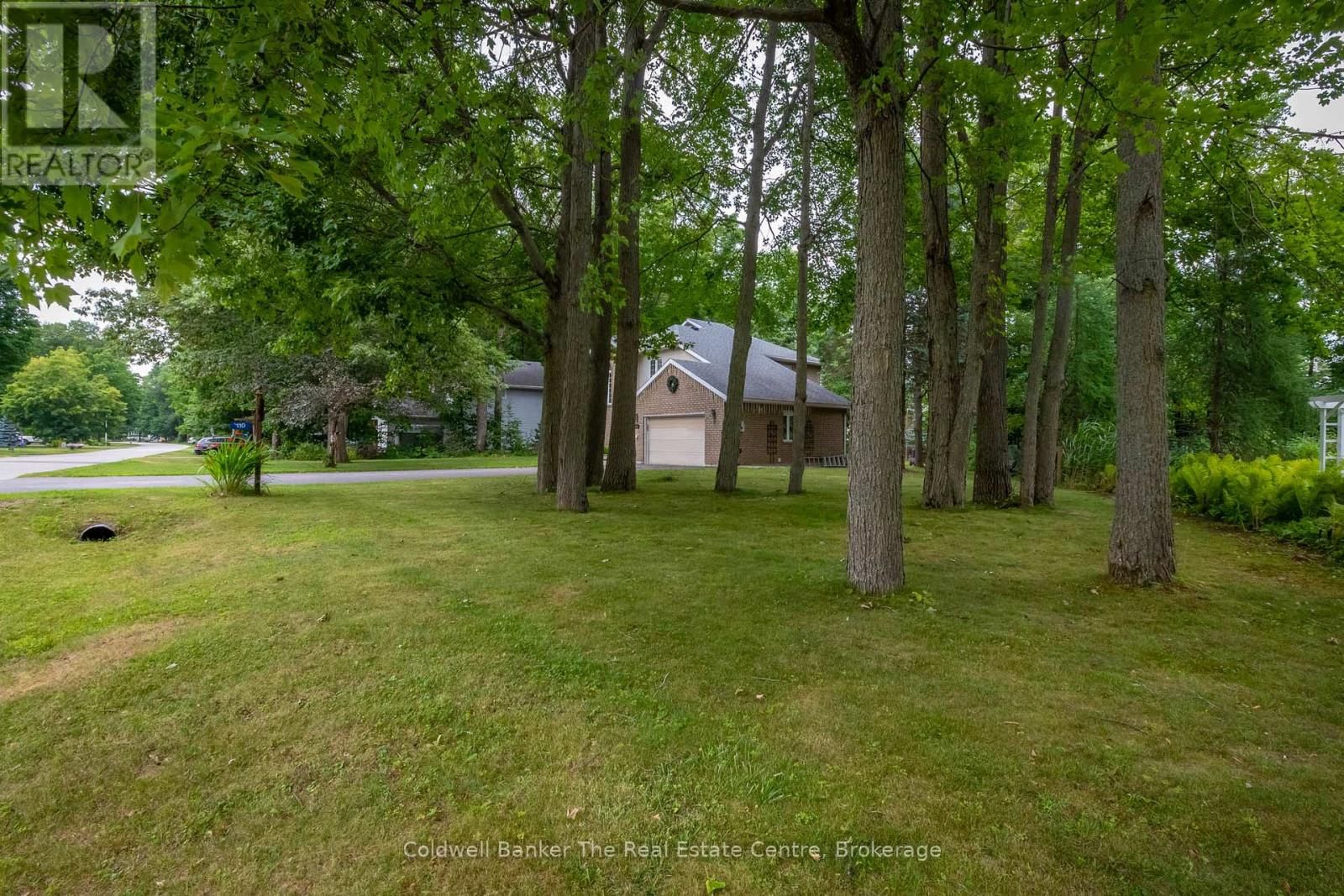 110 FOREST GLEN DRIVE Image 42