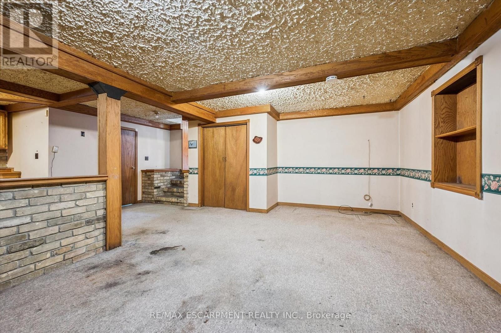 215 KING STREET Image 39