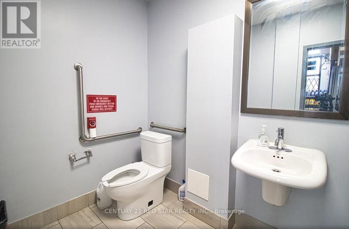 410 QUEEN STREET Image 19